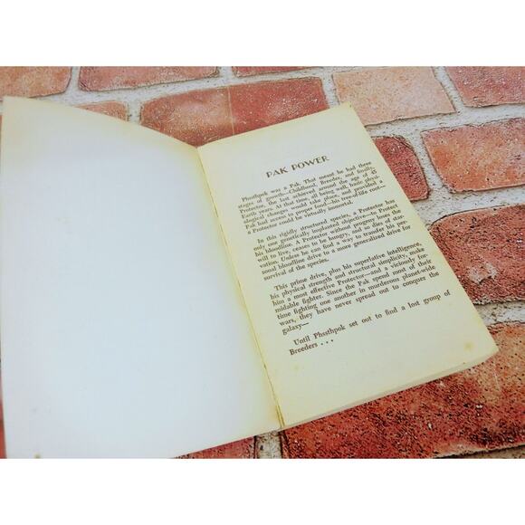 PROTECTOR (Known Space) Larry Niven 1980s Science Fiction Sci-Fi PB Great Cover! - Picture 5 of 13